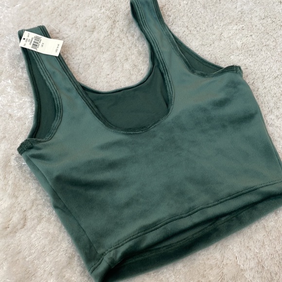 NWT Aerie Velour Cropped Workout Top - Picture 8 of 11